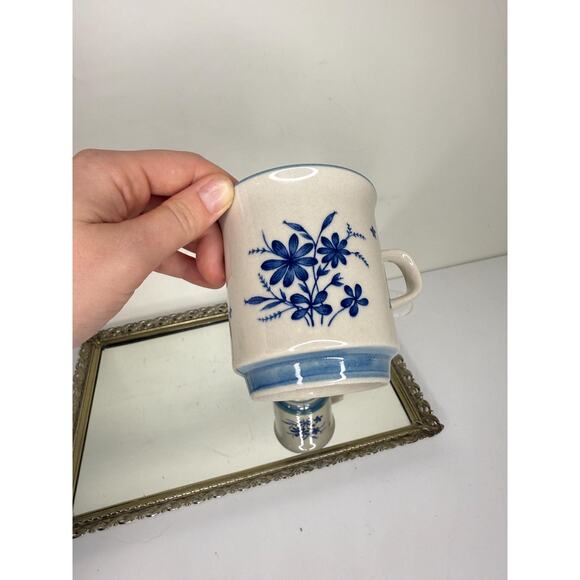 Set of 2 Vintage Jardin 710 Whisper Blue Floral Coffee Tea Cup/Mug 60's 70's - Picture 4 of 8